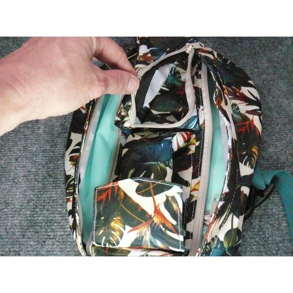 KAVU Rope Sling Bag Tropical Floral Print Crossbody Backpack Outdoor Travel Pack - Picture 7 of 11